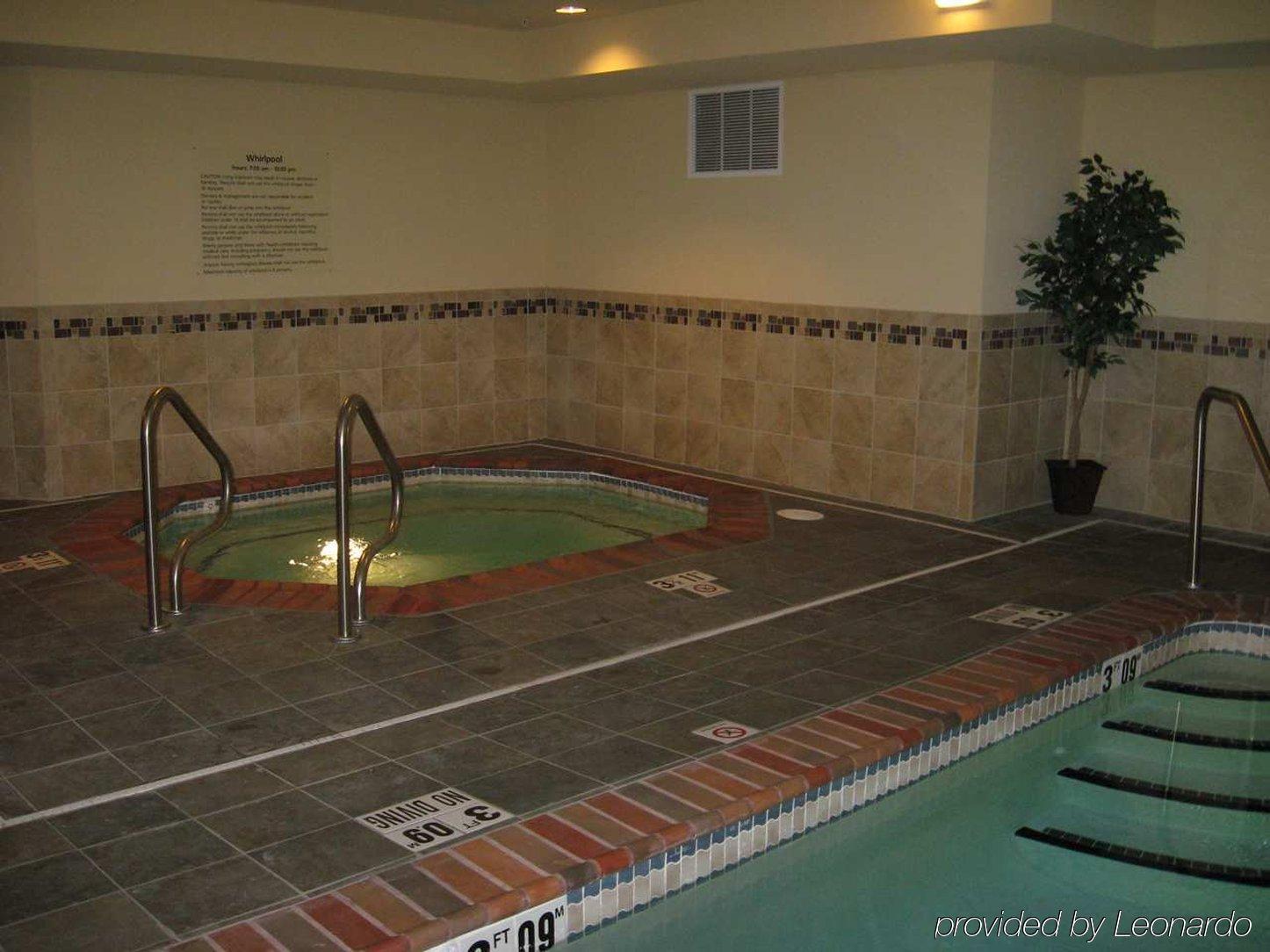 Hampton Inn & Suites Davenport Facilități foto