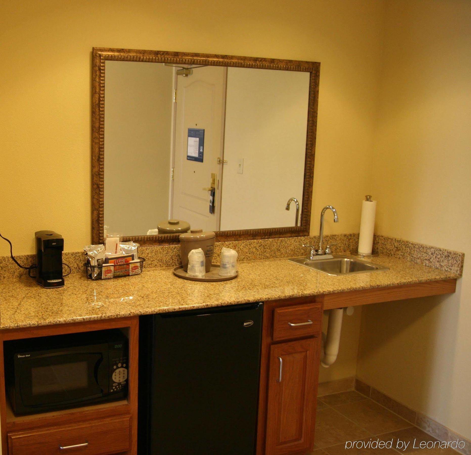 Hampton Inn & Suites Davenport Cameră foto
